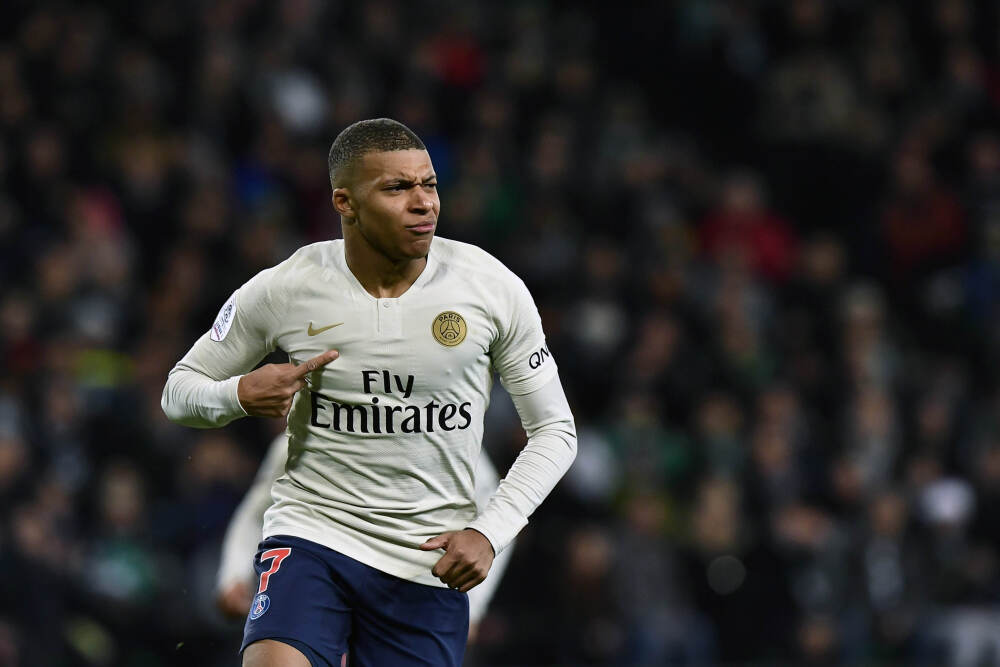 华纳兄弟计划下周拒绝派拉蒙的收购要约